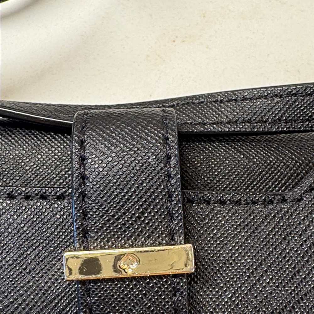 Kate Spade wallet/crossbody EUC - Picture 4 of 12